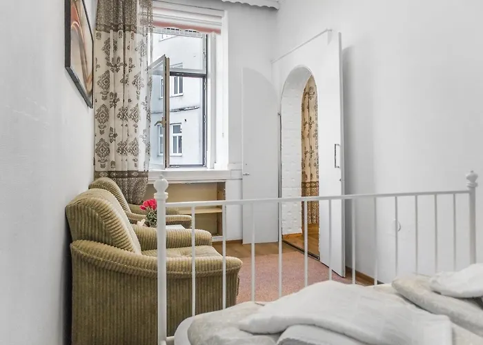 Adorable 2br Apt. Near Millenium Tower And Danube