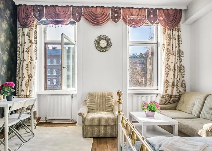 Adorable 2br Apt. Near Millenium Tower And Danube Vienna