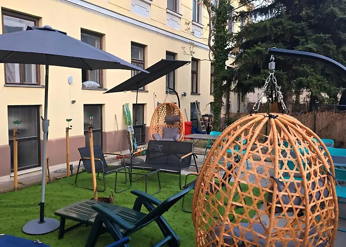 Adorable 2br Apt. Near Millenium Tower And Danube